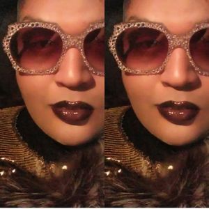 Meet your Posher, Brooks